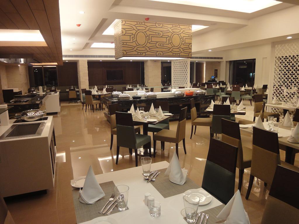 Hotel Radisson Varanasi